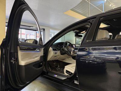 2019 BMW 7 Series - Photo 12