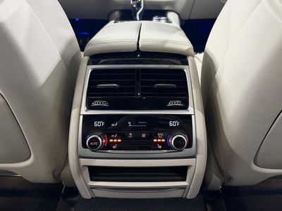 2019 BMW 7 Series - Photo 10