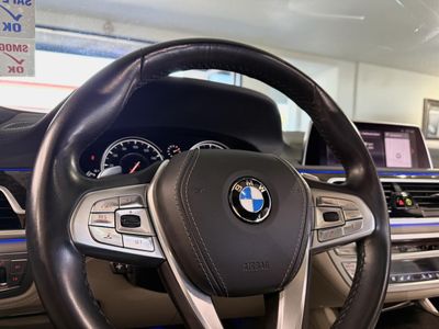 2019 BMW 7 Series - Photo 24