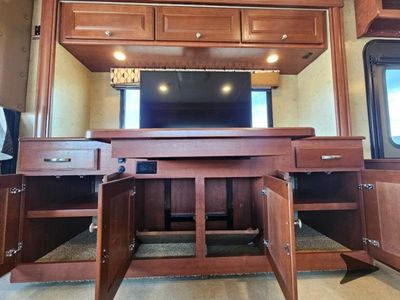 2015 Winnebago Vista - Photo 15