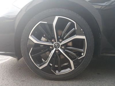2024 Nissan Altima — photo 10 view
