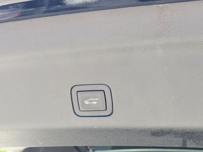 2024 Chevrolet Tahoe - Photo 11