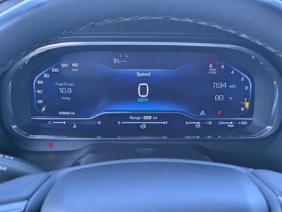 2024 Chevrolet Tahoe - Photo 32