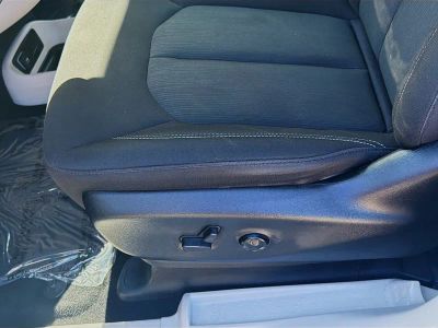 2023 Chrysler Voyager — photo 17 view