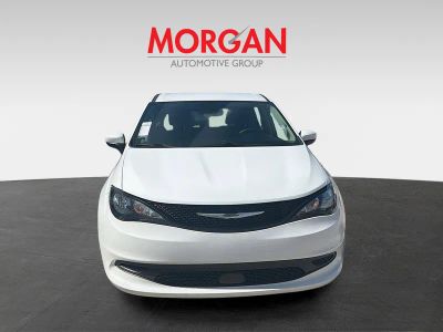 2023 Chrysler Voyager — side profile view