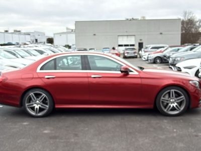 2019 Mercedes-Benz E-Class - Photo 2