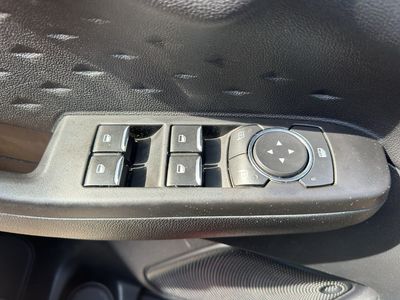 2020 Ford Escape - Photo 19