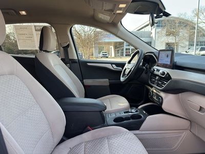 2020 Ford Escape - Photo 26