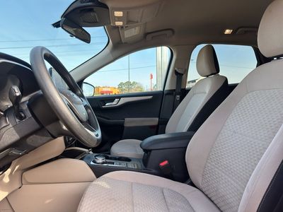 2020 Ford Escape - Photo 13