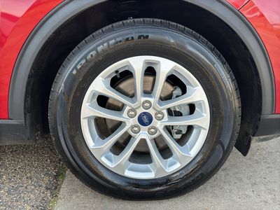2020 Ford Escape - Photo 9