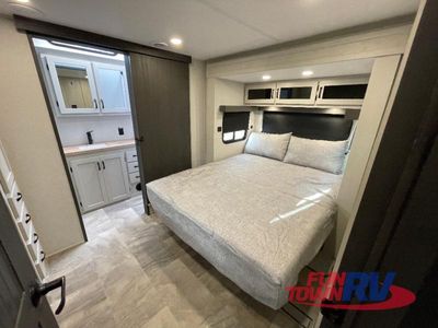 2026 Coachmen RV Brookstone - Photo 25