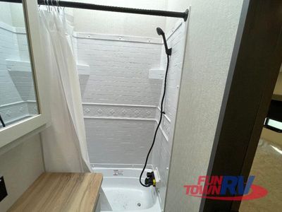 2026 Coachmen RV Brookstone - Photo 28