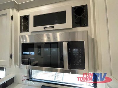 2026 Coachmen RV Brookstone - Photo 16