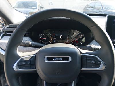 2024 Jeep Compass — photo 12 view
