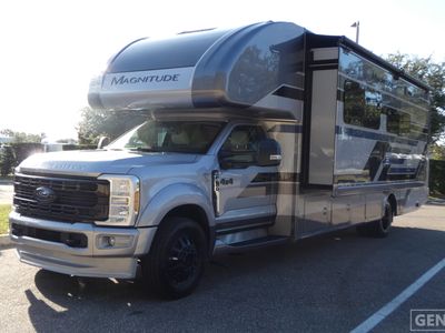 2026 Thor Motor Coach Magnitude Grand - Photo 2