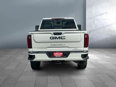 2025 GMC Sierra 2500HD — detail view