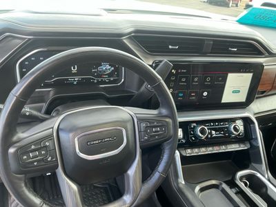 2025 GMC Sierra 2500HD — photo 14 view