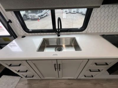 2027 Entegra ODYSSEY — photo 7 view