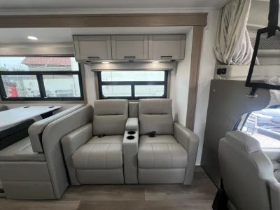 2027 Entegra ODYSSEY — photo 13 view