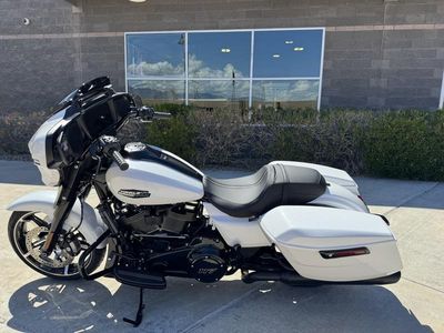 2025 Harley-Davidson FLHX - Street Glide - Photo 8