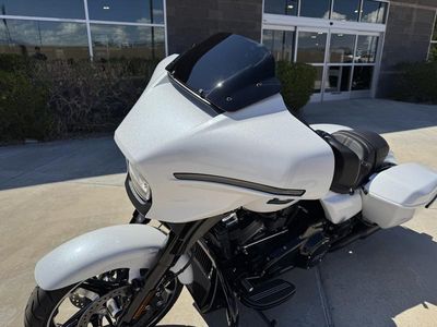 2025 Harley-Davidson FLHX - Street Glide - Photo 10
