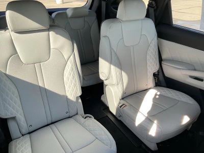 2026 Kia Sorento Hybrid - Photo 14