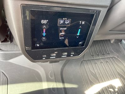 2025 GMC Yukon — photo 22 view