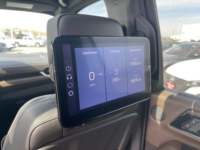 2025 GMC Yukon — photo 15 view