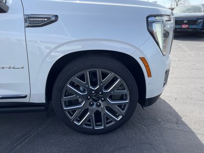 2025 GMC Yukon — photo 25 view