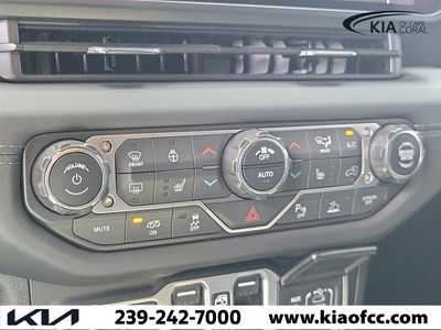 2026 Jeep Wrangler - Photo 29