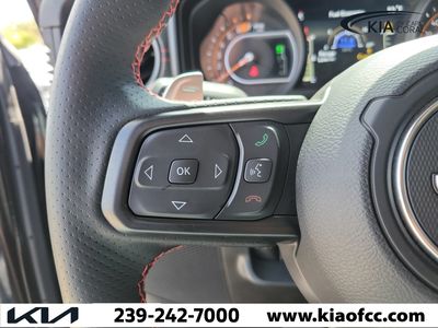 2026 Jeep Wrangler - Photo 25