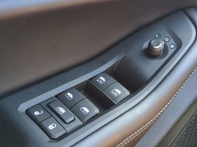 2025 Jeep Grand Cherokee - Photo 26