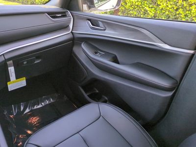 2025 Jeep Grand Cherokee - Photo 18