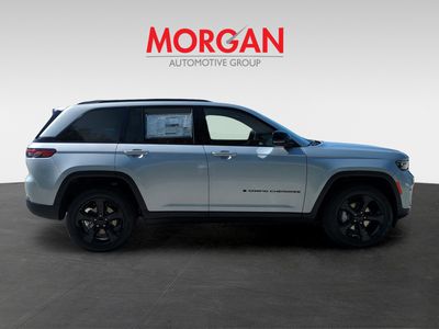 2025 Jeep Grand Cherokee - Photo 4