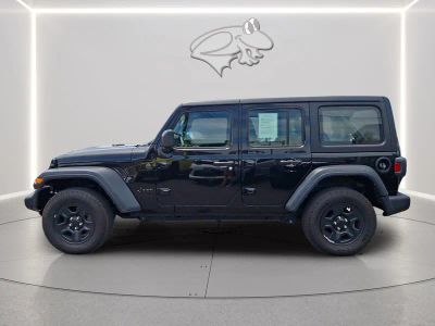 2025 Jeep Wrangler — side profile view
