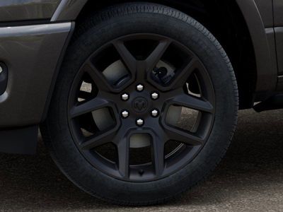 2026 Ram 1500 — photo 8 view