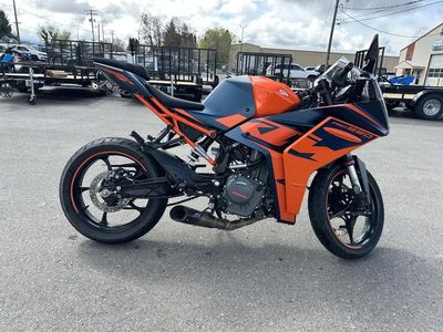 2022 KTM RC 390 - Photo 2