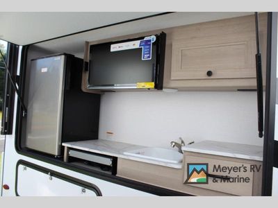 2026 Forest River RV Sunseeker - Photo 6