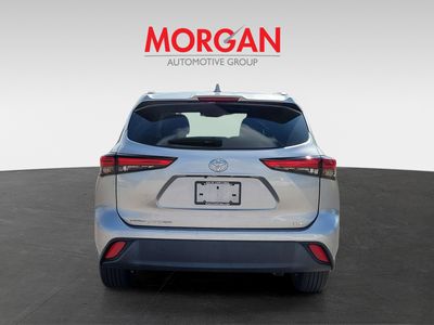 2022 Toyota Highlander - Photo 5