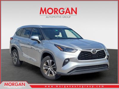 2022 Toyota Highlander - Photo 1