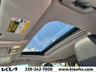2022 Toyota Highlander - Photo 20
