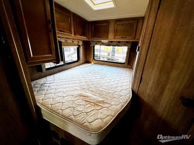 2015 Coachmen Freelander - Photo 15