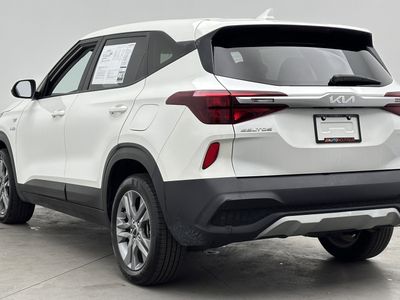 2023 Kia Seltos - Photo 5