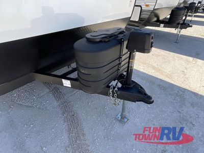 2025 Gulf Stream RV Kingsport Ultra Lite - Photo 4