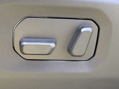 2026 Jeep Gladiator - Photo 20