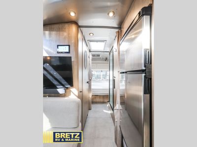 2022 Airstream Pottery Barn Special Edition - Photo 13