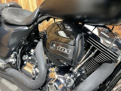 2016 Harley-Davidson Road Glide - Photo 11