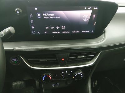 2024 Buick Encore GX — photo 13 view