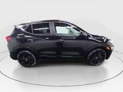2024 Buick Encore GX — photo 8 view