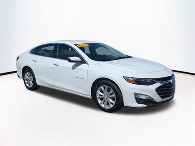 2024 Chevrolet Malibu - Photo 2
